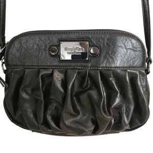 Vera Wang Simply Vera Purse Black Handbag Faux Leather Shoulder Bag